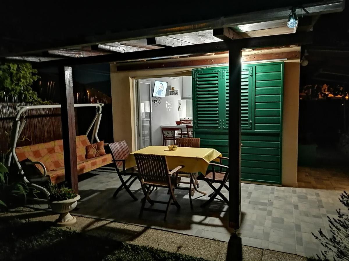 Apartment Taja, Cijela Kuca I Vrt Samo Za Vas Spalato Esterno foto