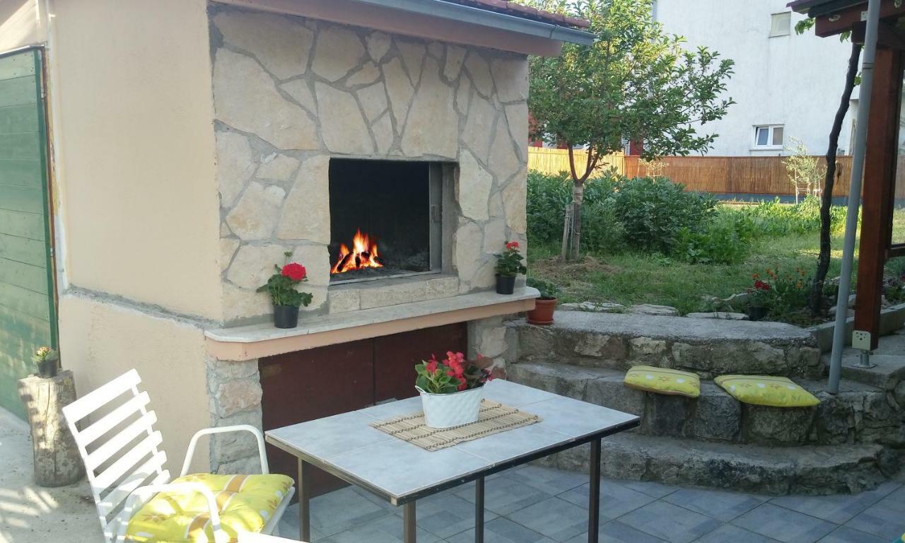 Apartment Taja, Cijela Kuca I Vrt Samo Za Vas Spalato Esterno foto